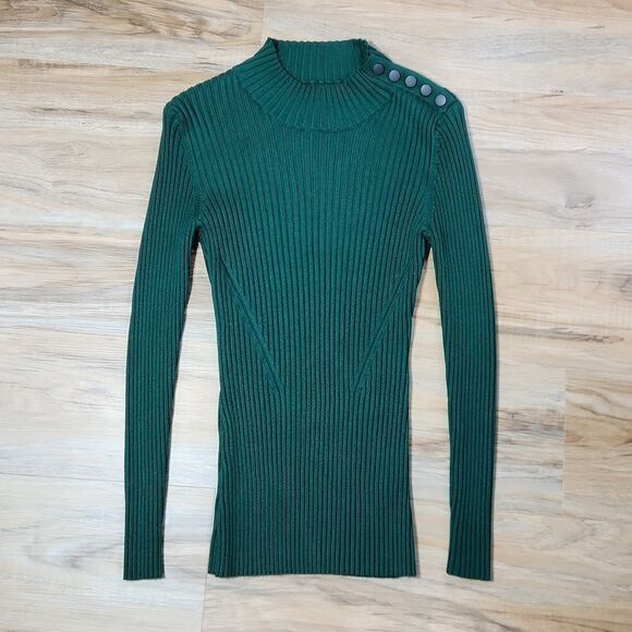 🔸️Green Ribbed Mock Neck Buttoned Shoulder Slim Fit Sweater Medium - Picture 2 of 8